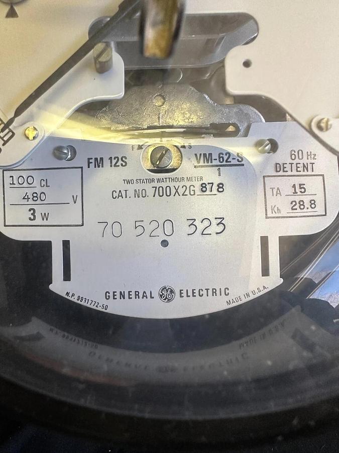 Used GENERAL ELECTRIC 700X2G878 TWO STATOR WATTHOUR METER FM12S VM-62-S 70 520 323