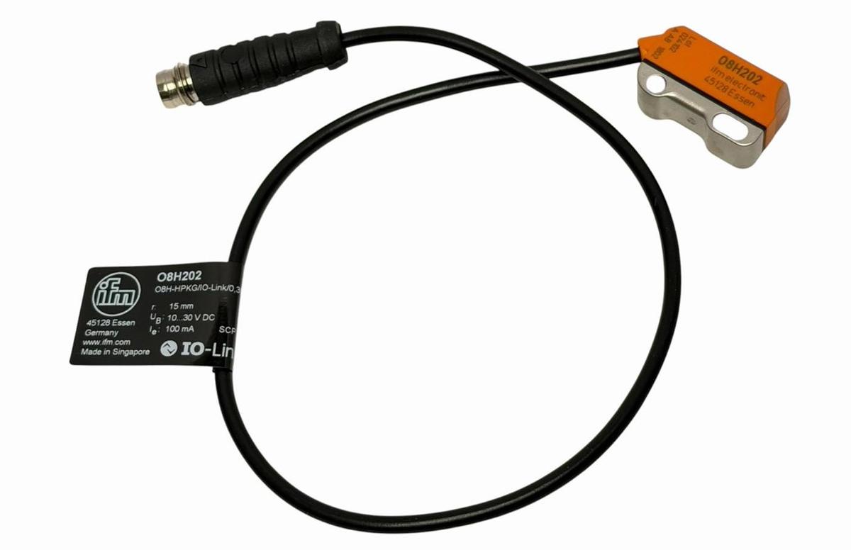 Used NEW IFM O8H-HPKG/IO-LINK/0,30M/AS/3P DIFFUSE REFLECTION SENSOR O8H202