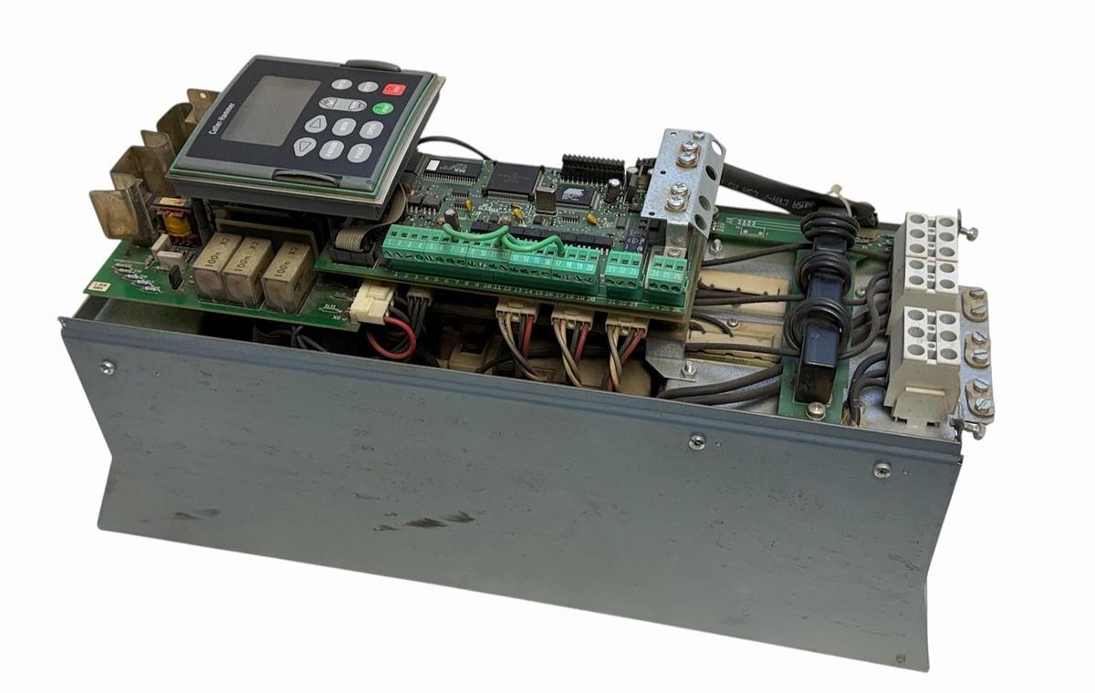 Used CUTLER-HAMMER SV9F20AS-6M0A00 SV9000 Drive 2HP 230V 3-Phase VFD