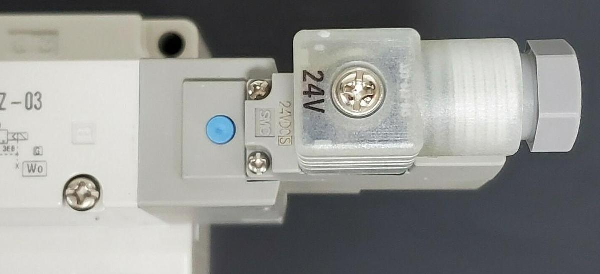 Used NEW SMC SY9240R-5DZ-03 SOLENOID VALVE SY9240R5DZ03, 0.25~0.7MPa