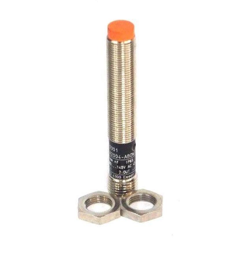 Used NIB IFM EFECTOR IF0301 PROXIMITY SENSOR IFA2004-ABOW/SL/LS-100AK