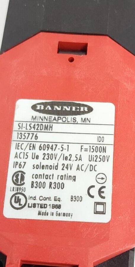 Used NEW BANNER SI-LS42DMH SAFETY INTERLOCK BODY SWITCH SILS42DMH
