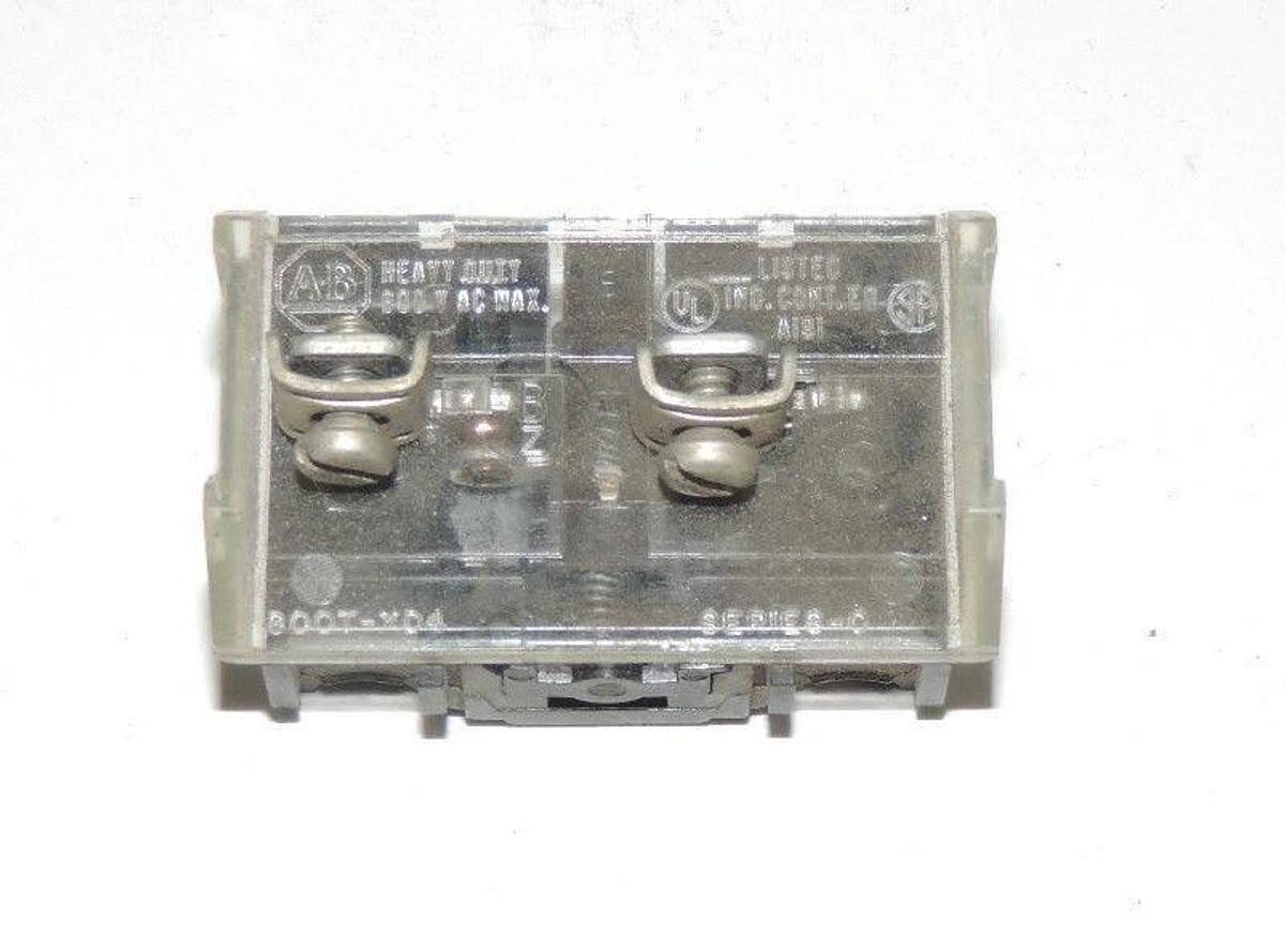 Used LOT OF 5 ASSORTED ALLEN BRADLEY CONTACT BLOCKS 800T-XD1, 880T-XD2, 800T-XD4