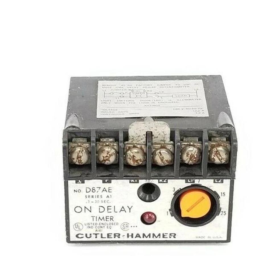 Used CUTLER HAMMER D87AE ON DELAY TIMER SER. A1 .3-30 SEC. 120V 50-60HZ