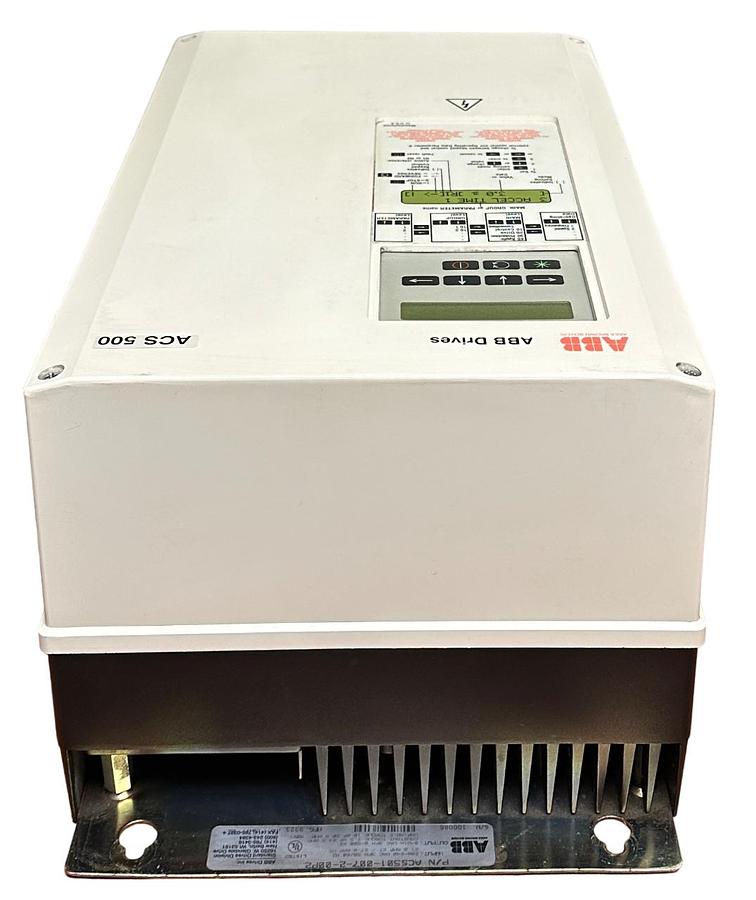 Used ABB ACS501-007-2-00P2  / ACS501007200P2 ACS 500 AC DRIVE 7.5/10HP 208-240VAC 3PH