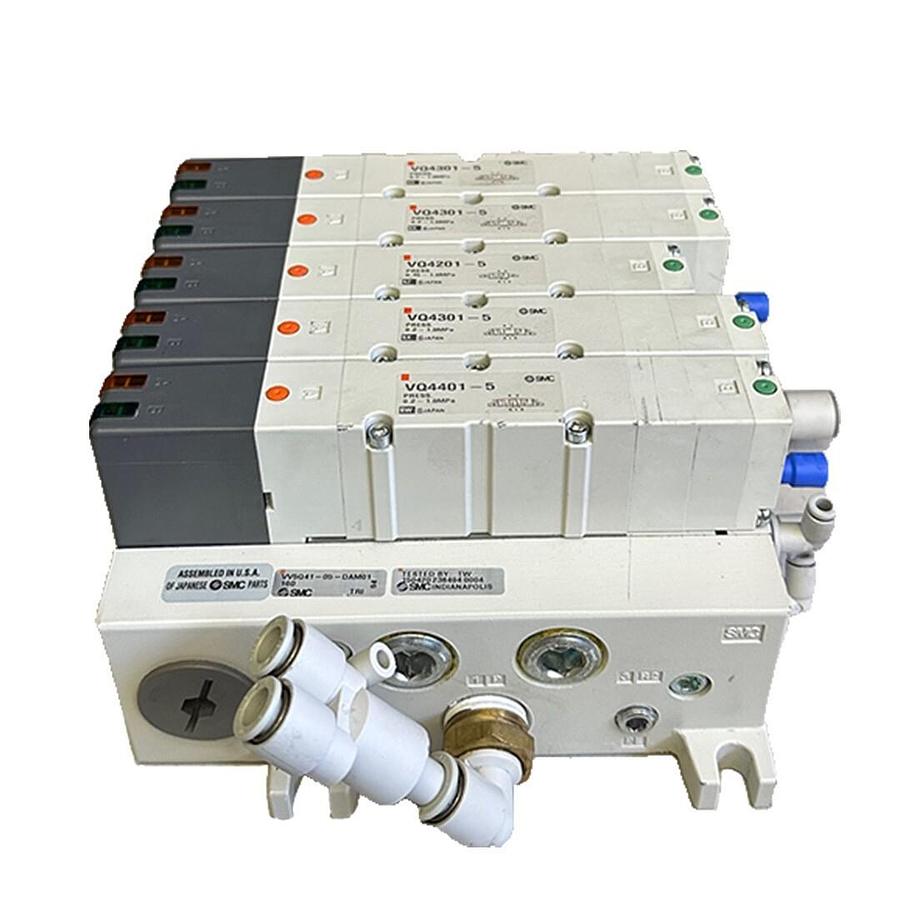 Used SMC VV5Q41-05-DAM01 / VV5Q4105DAM01 VALVE MANIFOLD W/ VQ4401-5 VQ4301-5 VQ4201-5