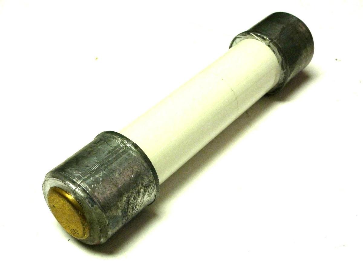 Used GENERAL ELECTRIC 9F60BBB002 TYPE EJ1 FUSE SIZE B 2.75KV. MAX 2E AMP 60HZ H80