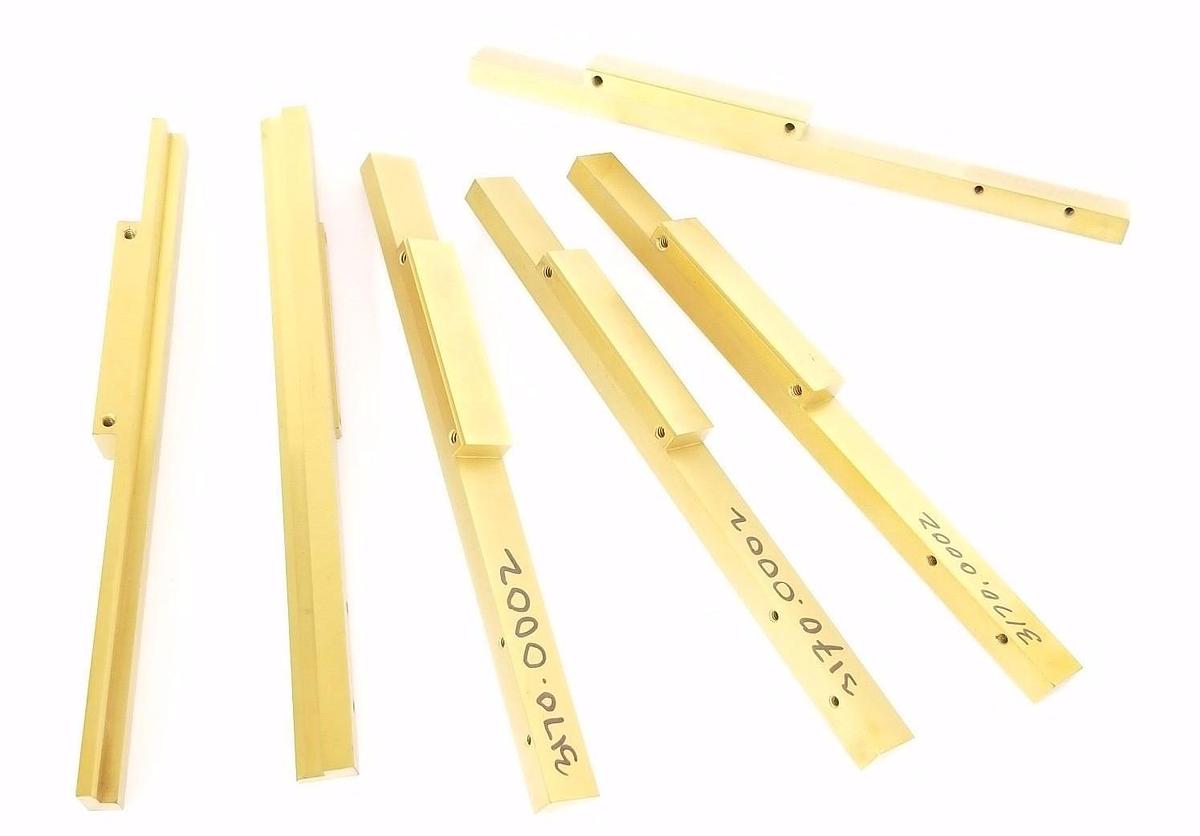 Used LOT OF 6 NEW GENERIC 3170.0002 GUIDE WAFER POS. 1 CENTER MOUNTED 1648-062-020B