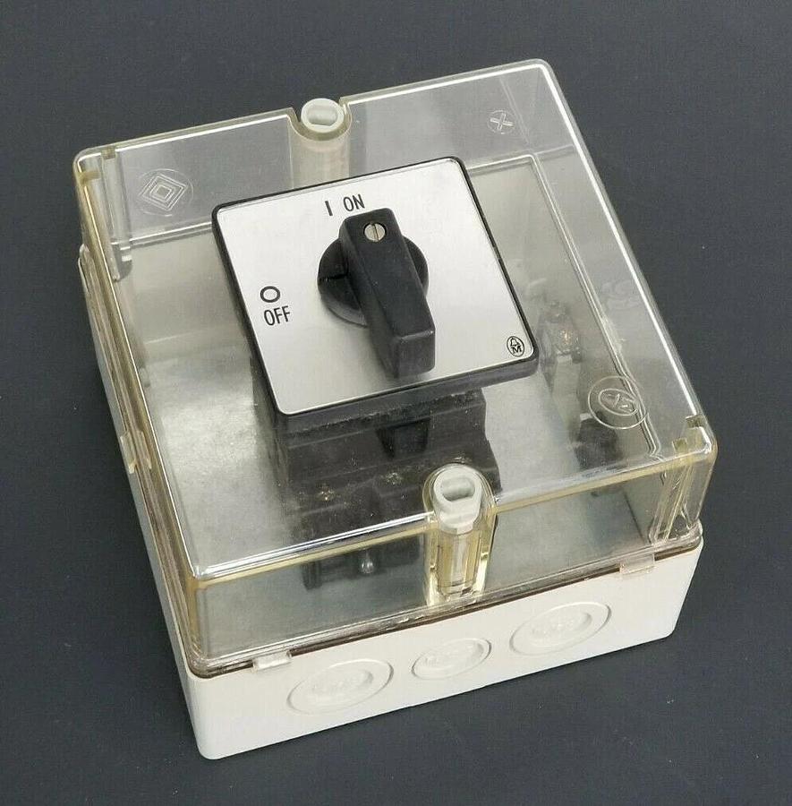 Used NIB KLOCKNER MOELLER CI-G ENCLOSURE W/ P3-63/E CIRCUIT INTERRUPTER SWITCH