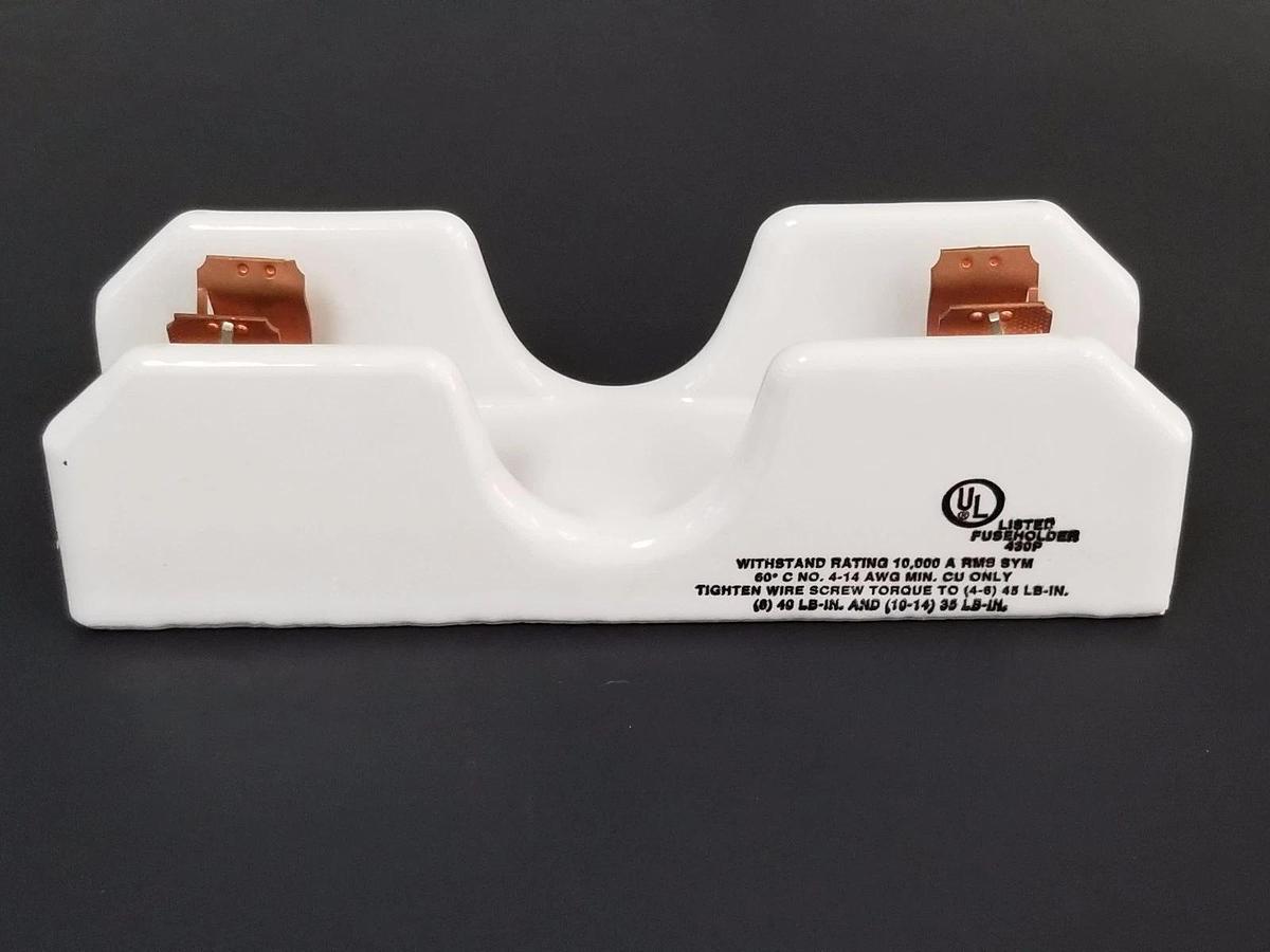 Used BUSSMANN 2611 CERAMIC FUSE BLOCK 60A, 600V