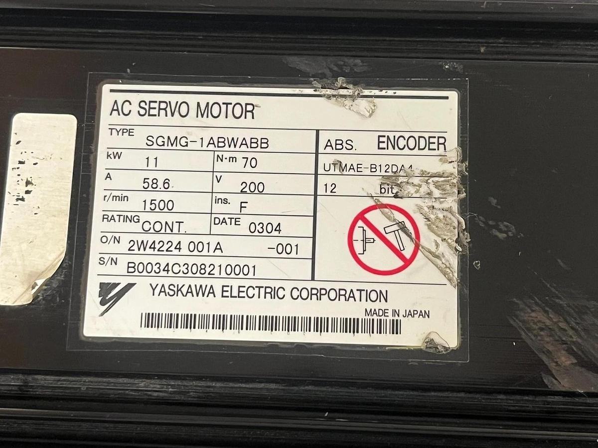 Used Yaskawa SGMG-1ABWABB Sigma II Servo Motor 11kW 1500RPM 70Nm Bent Plug Read