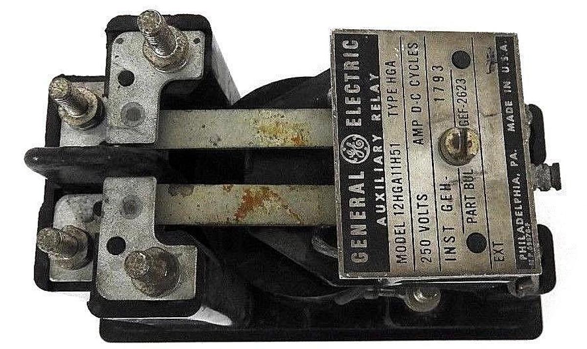 Used GENERAL ELECTRIC 12HGA11H51 AUXILIARY RELAY TYPE: HGA, 250 VOLTS, GEF-2623