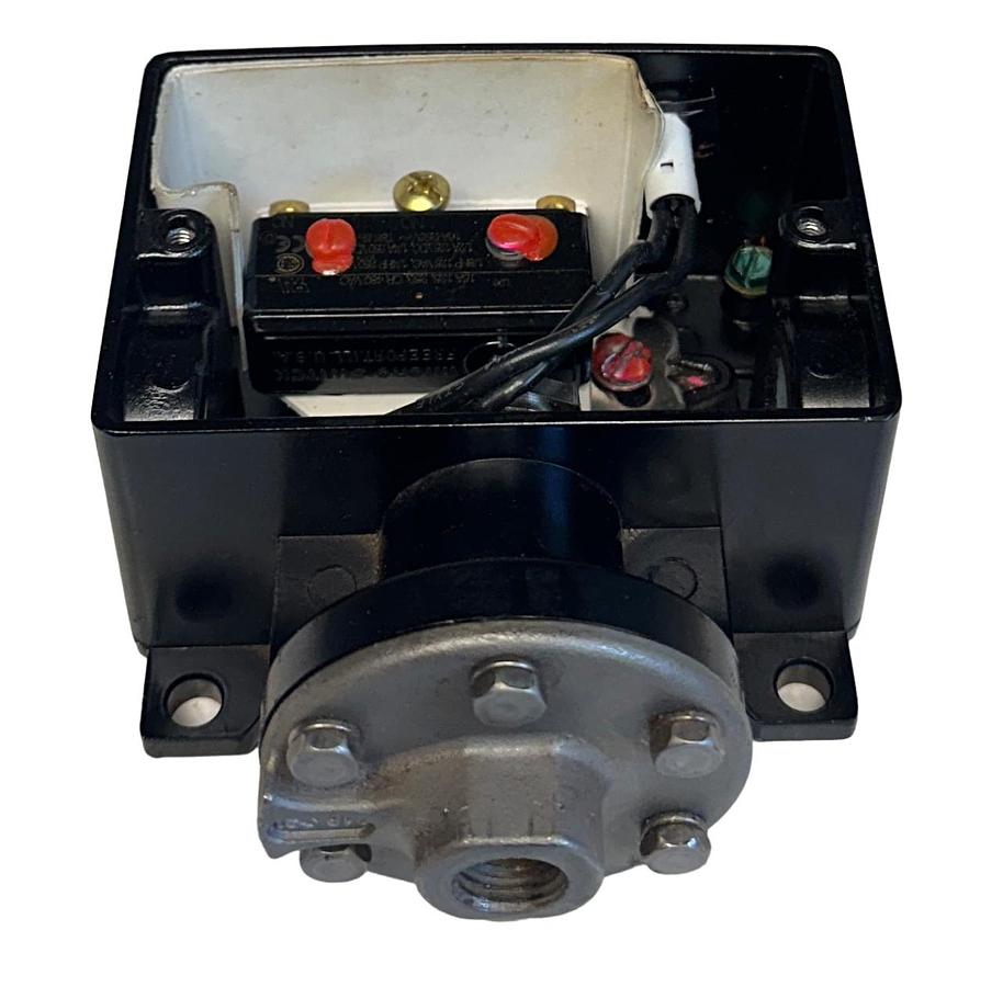 Used DRESSER ASHCROFT B424V-XFM / B424VXFM PRESSURE SWITCH 15PSI 125/250/480VAC USNP