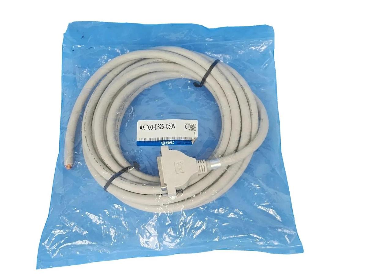 Used NEW SMC AXT100-DS25-050N D-SUB CONNECTOR CABLE 5 METER 25 PIN CONNECTOR