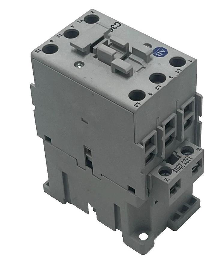 Allen Bradley 100-C30D00 /C IEC Contactor 30A 600V 120VAC COIL 100-C30*00 NSNP