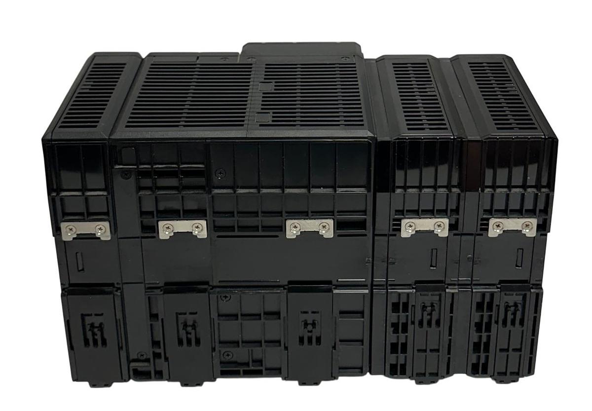 Used KEYENCE XG-8702P / CA-DC21E MULTI-CAMERA IMAGING SYSTEM XG-E800 EtherNet USNP