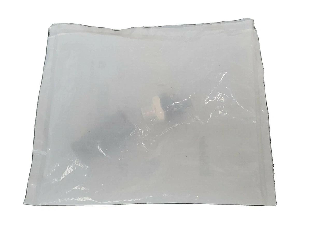 Used LOT OF 3 NEW BINDER 713-99-0437-282-05 CABLE CONNECTORS STYLE 2517