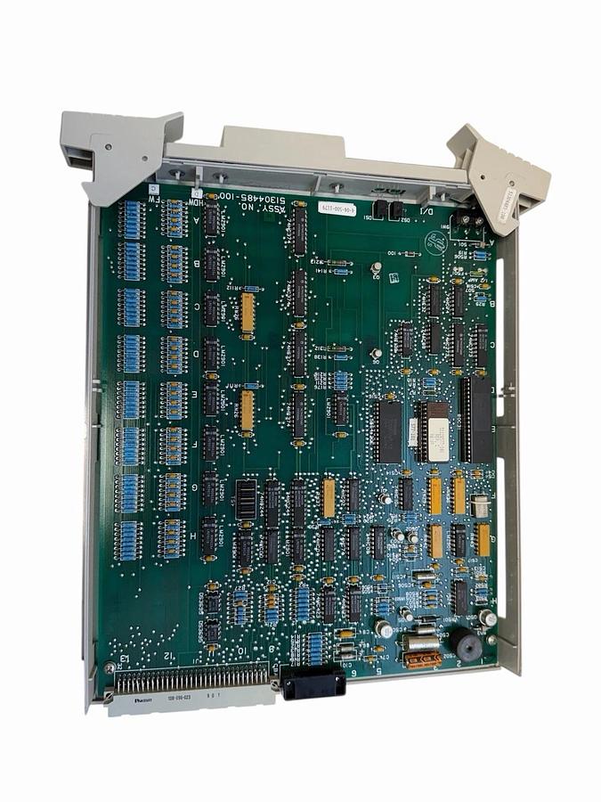 Used HONEYWELL 51401525-100 Rev A 15-Slot Chassis w/ (13) Digital & (2) Analog Module