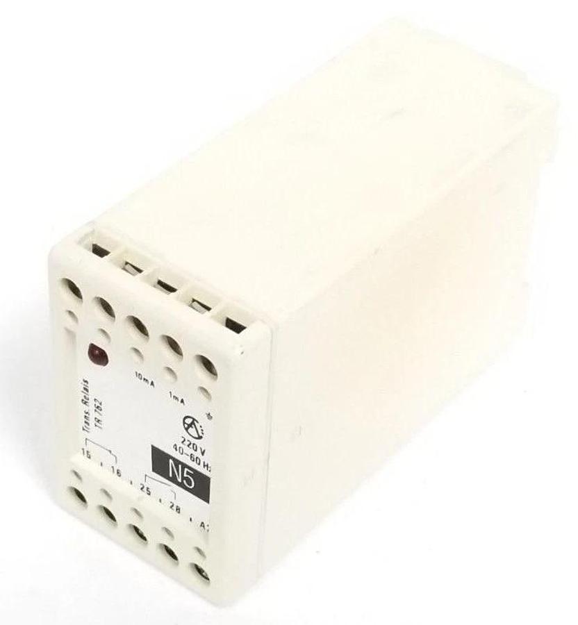 Used ELEKTRO-AUTOMATION TR-762 RELAY MODULE 220V, 40-60HZ, TR762