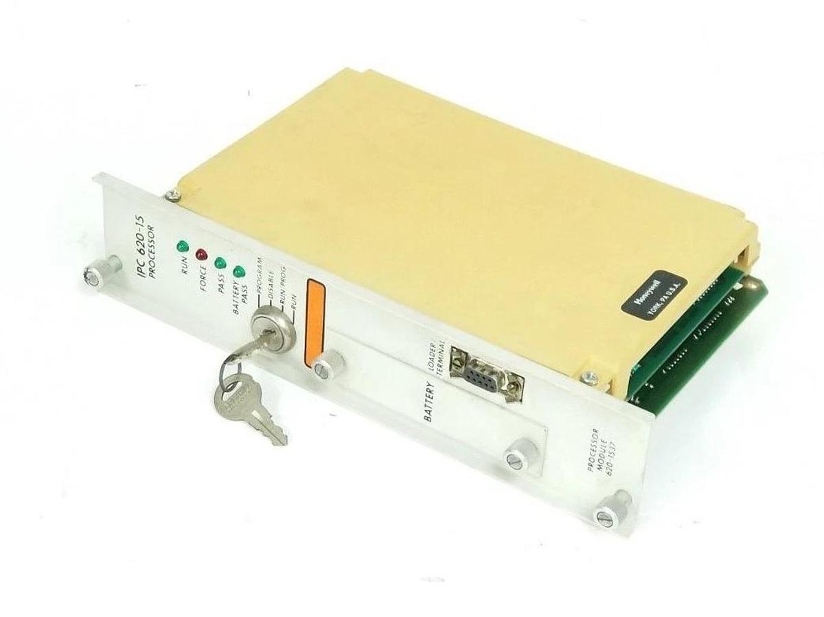 Used HONEYWELL 620-1537 PROCESSOR MODULE W/ KEYS IPC 620-15