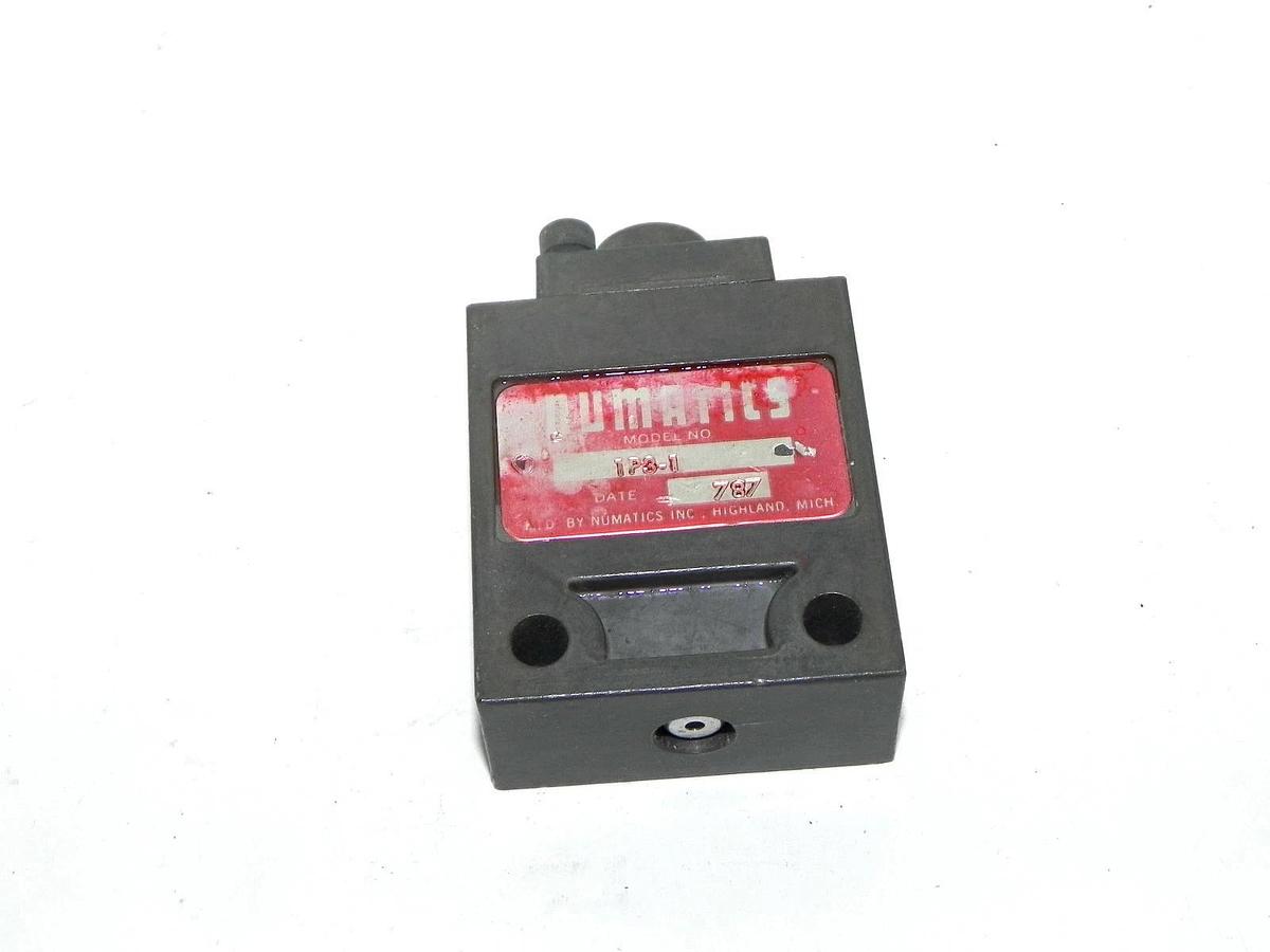 Used NUMATICS 1P3-1 VALVE 1P31
