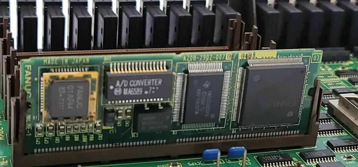 Used FANUC A16B-2202-0820/02B AUXILIARY AXIS CONTROL PC BOARD W/ A20B-2902-0070/04B