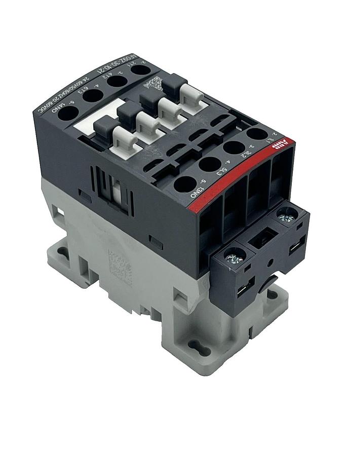 Used ABB AF09Z-30-10-21 Contactor 3Pole 9A 24-60VAC/DC Coil 1NO Aux NSNP