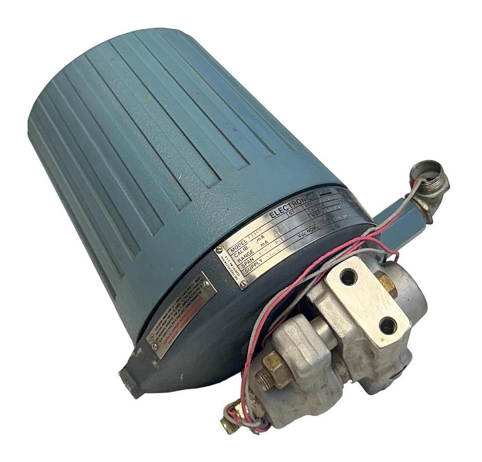 Used FOXBORO MODEL E11GM ELECTRONIC PRESSURE TRANSMITTER 13-50VDC 316SS USNP