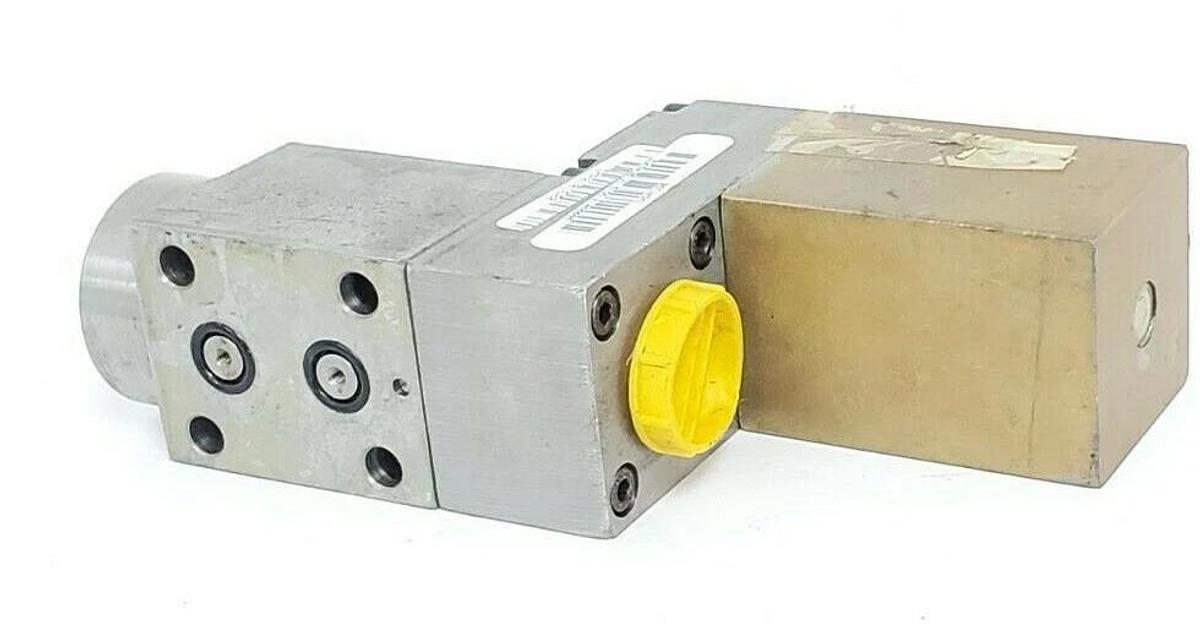Used HAUHINCO S3N2610/E3A-2IN SOLENOID VALVE, 300PSI, DN3, MEDIUM: HFA, FABR NO: 388