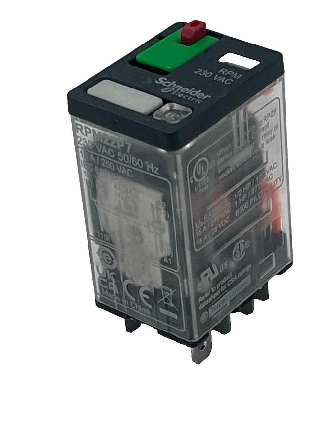 LOT OF 11 Schneider Electric RPM22P7 Power Plug-In Relay 230V AC 15A DPDT w/ LED