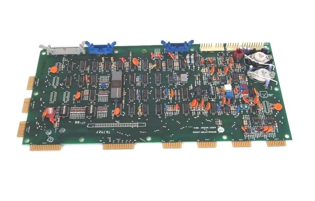Used ALLEN BRADLEY 50387 MODULATOR LOGIC BOARD REV P, 118387 REV. H