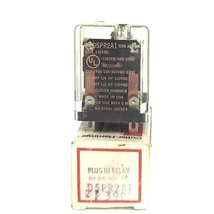 Used NIB CUTLER HAMMER D5PR2A1 SER. A1 PLUG IN RELAY D.P.D.T 110V