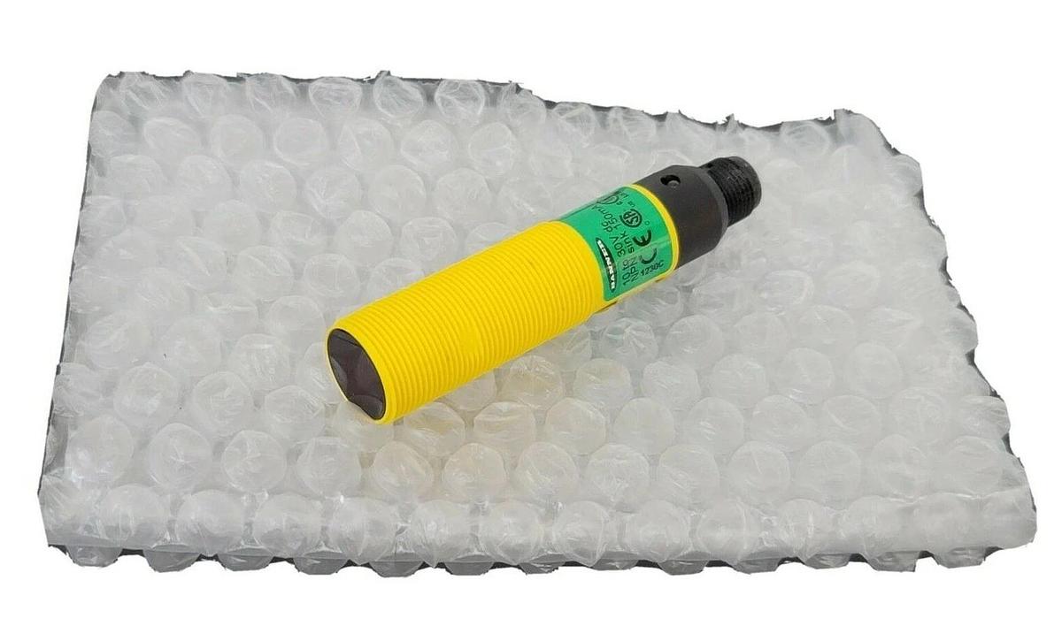 Used BANNER S18SN6LPQ PHOTOELECTRIC SENSOR 10-30 VDC 46433