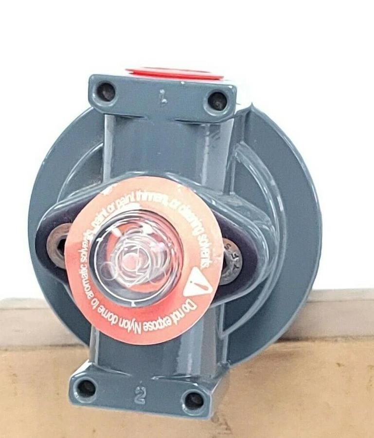 NEW ZEKS 50LTB ACCRAFILTER PRESSURE REGULATOR 250 PSIG ELEMENT NO. L50