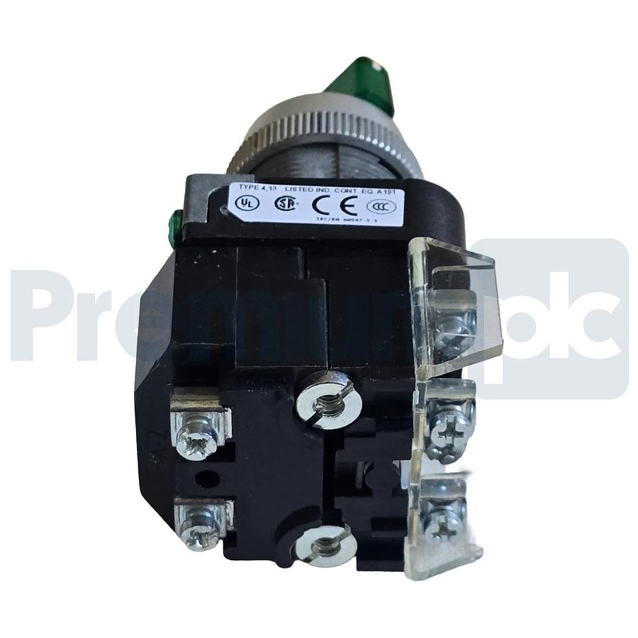 Allen-Bradley 800T-16HGH2KB6AX /V Selector Switch 30mm 2-Pos Green LED 120V NSMP