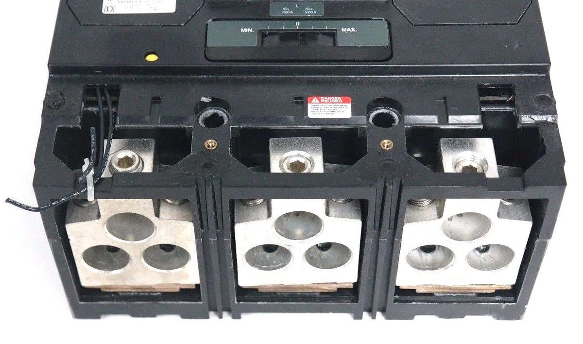 Used NEW SQUARE D MHL365001021 MOLDED CASE CIRCUIT BREAKER 600V 500A