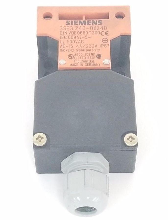 Used SIEMENS 3SE3-243-0XX40 LIMIT SWITCH 3SE32430XX40, 4A/230V