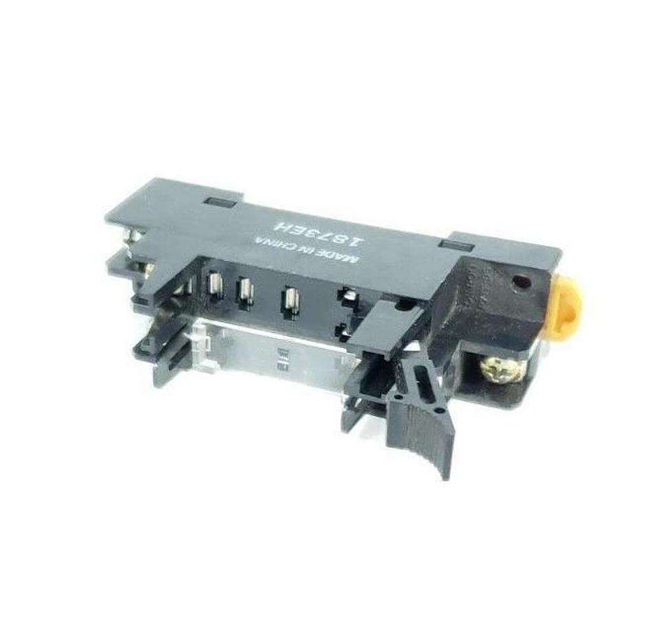 Used NEW OMRON 1873EH RELAY SOCKET 2-M3X12