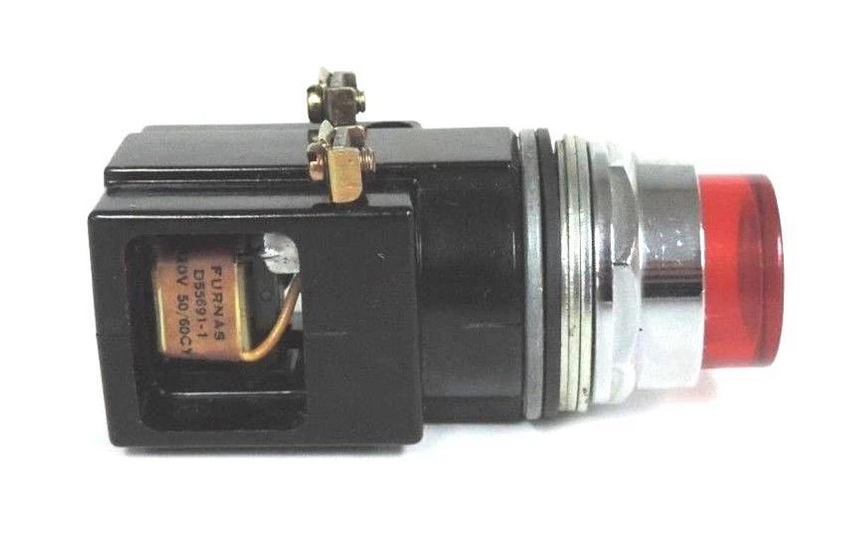 NEW SIEMENS 52PA4G2 PILOT LIGHT SER F 120 VAC RED