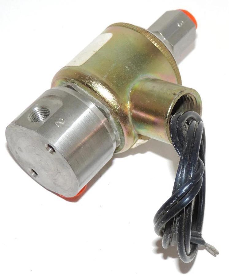 Used SKINNER X5H51580 1/4" SOLENOID VALVE CODE EG0 X5H51580EG0