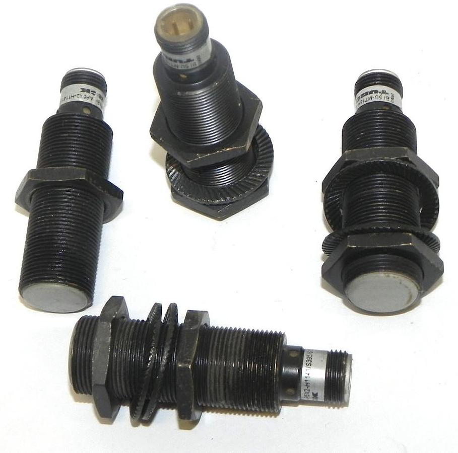 Used LOT OF 4 TURCK BI5U-MT18H-AP6X2-H1141/S395/S1589 SENSORS BI5U-MT18H-AP6X2-H1141