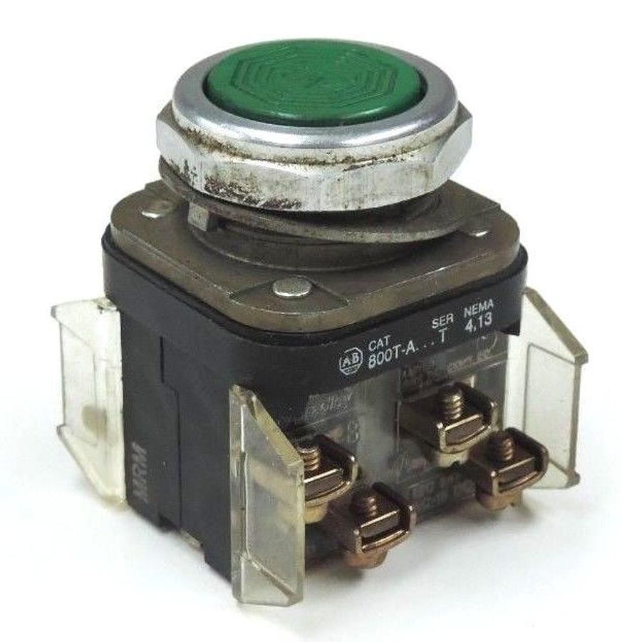 Used ALLEN BRADLEY 800T-A PUSHBUTTON 800TA SER. T W/ 800T-XA SER. D CONTACT BLOCKS