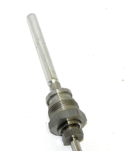 Used NEW FOXBORO MODEL 12A TEMPERATURE TRANSMITTER 3-15PSI OUTPUT 0-100 DEG. F INPUT