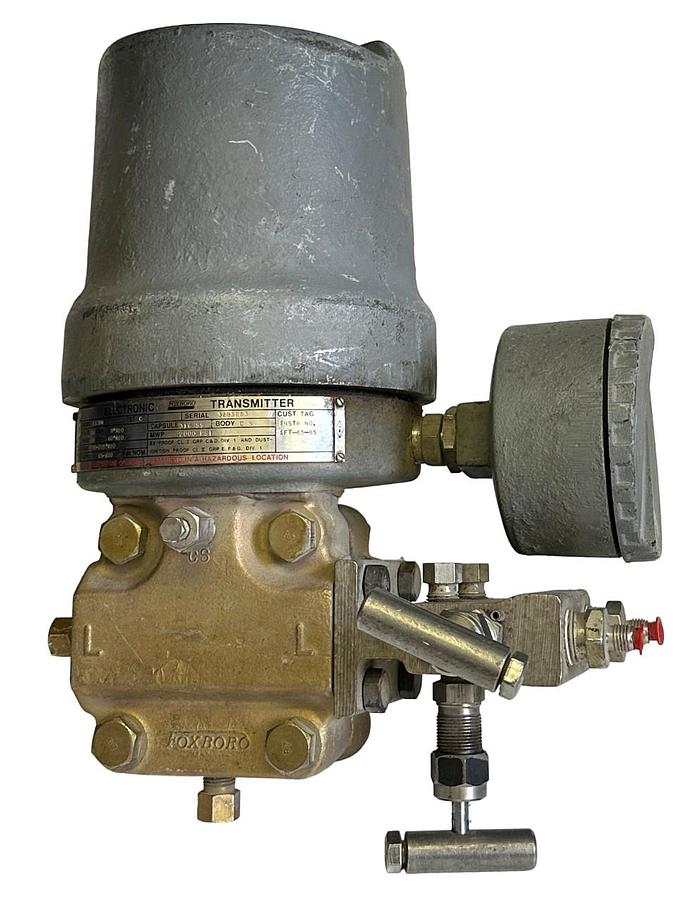 Used FOXBORO E13DM ELECTRONIC PRESSURE TRANSMITTER 65-100VDC 2000PSI 316SS CS BODY