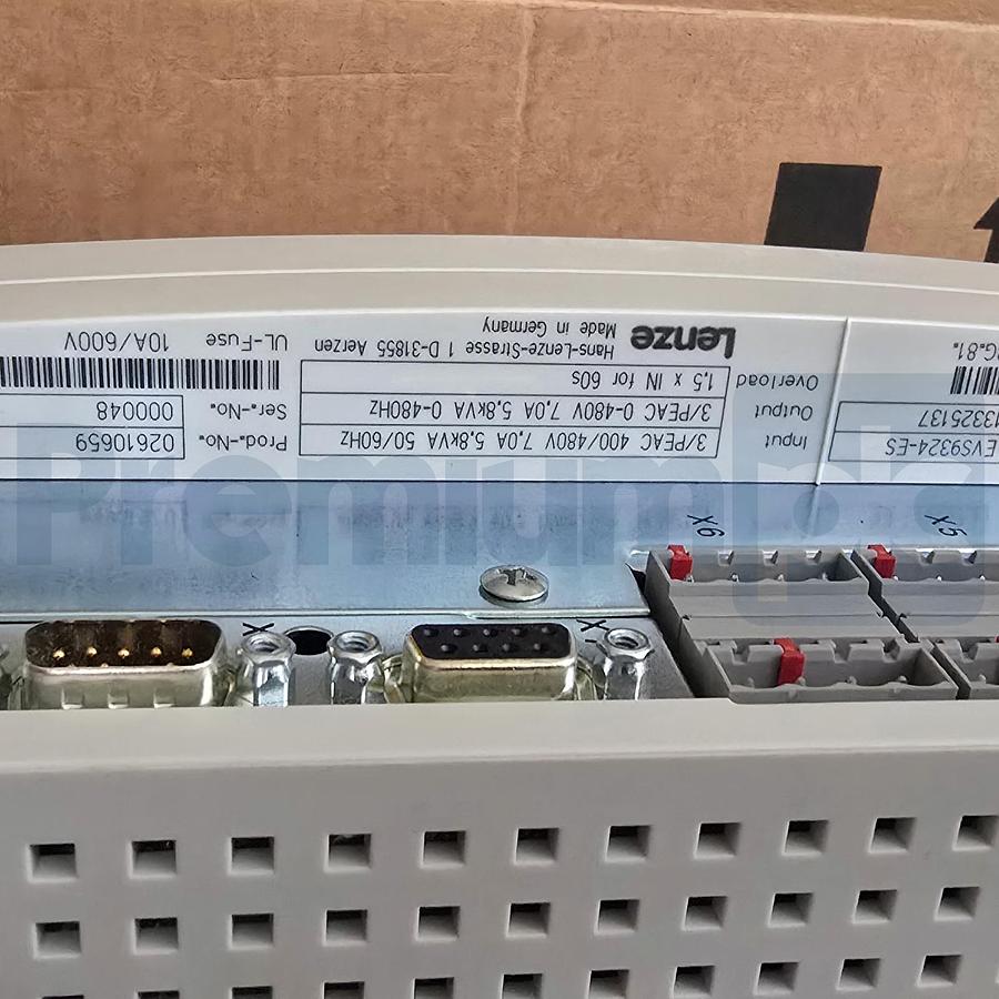 Used Lenze EVS9324-ES 9300 Servo Inverter Drive 480V 7A 5.8kVA EVS9324ES 13325137 NEW