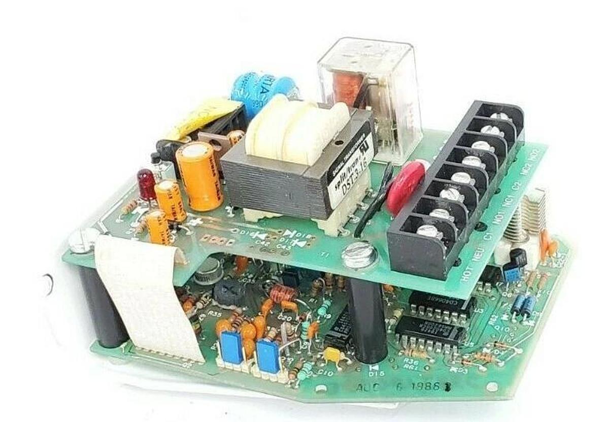 Used DANAHER BINDICATOR 306061I86C PC BOARD ASSEMBLY LRF-130003-B & LRF-130004-B