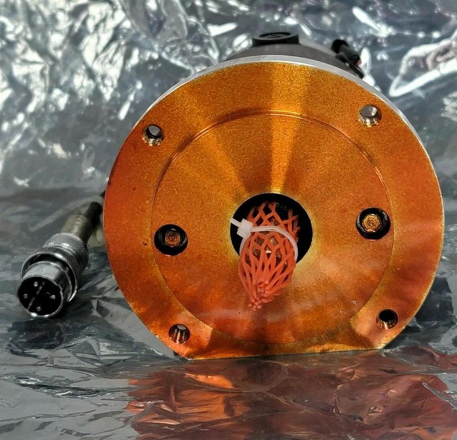 Used QMC EMERSON 33DCMT1943 SERVO MOTOR 8.51 AMP