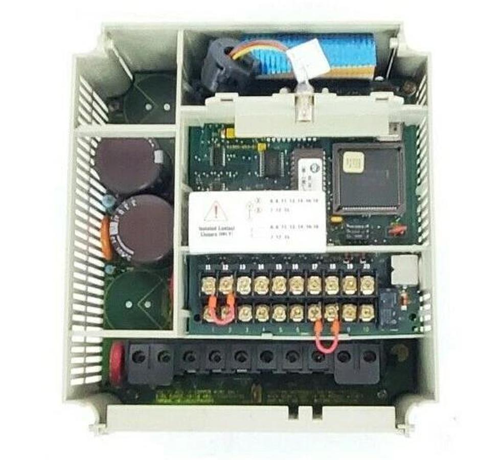 Used ALLEN BRADLEY 1305-BA03A-HA2 AC DRIVE SER. B 3 PH 1HP 0.75KW W/ 1201-HA2