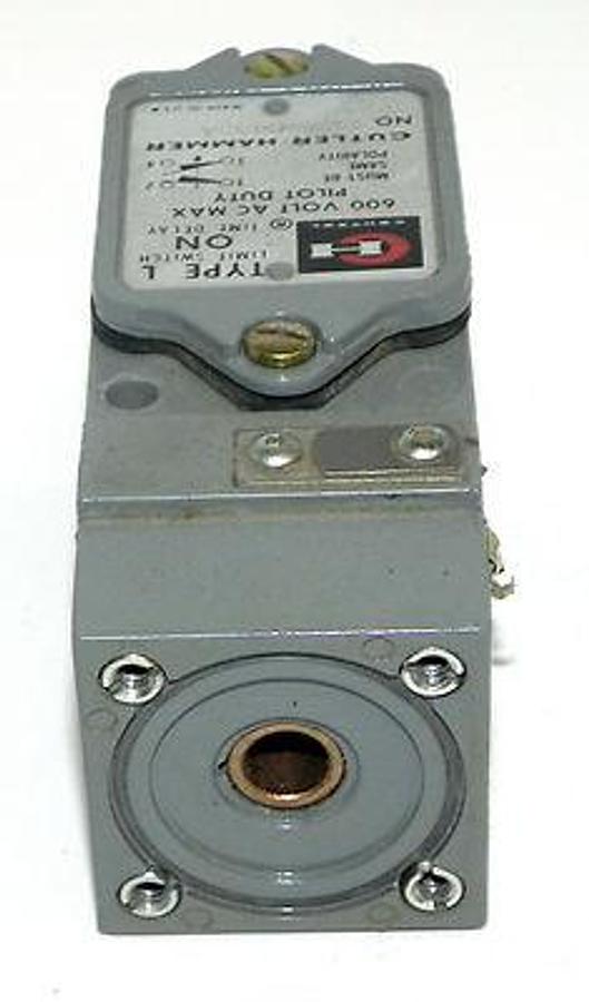 Used CUTLER-HAMMER 10316H1600A LIMIT SWITCH TYPE L