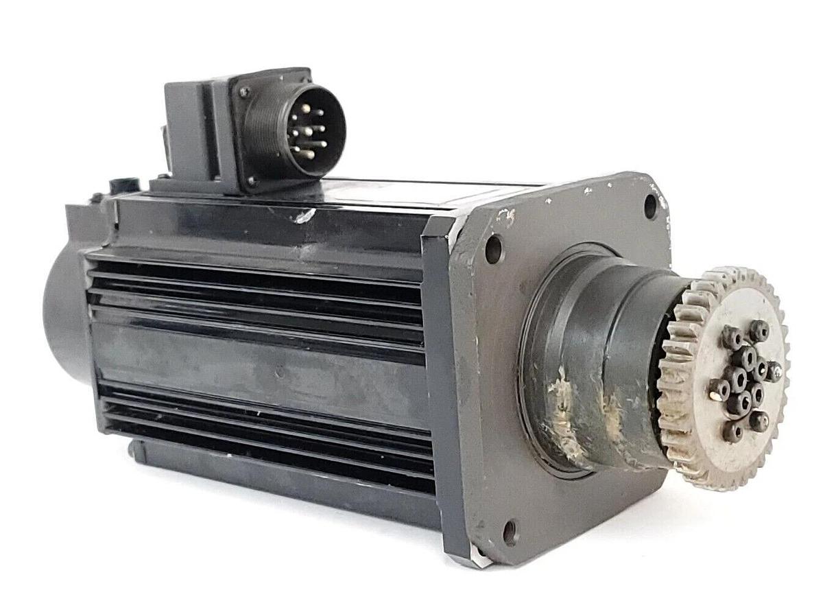 Used USED NACHI MSMA302D9V3 AC SERVO MOTOR 3.0kW 3000RPM 9.54NM